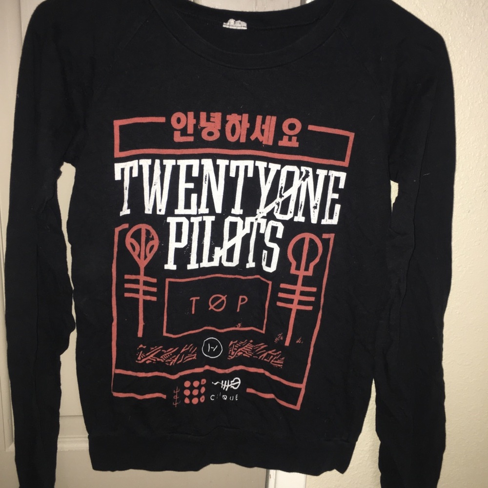 TØP BUNDLE - Picture 4 of 6